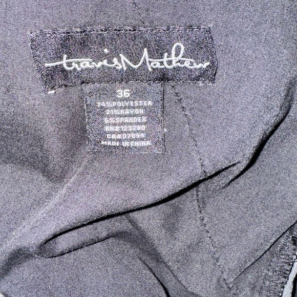 Travis Mathew Golf Shorts Pinstriped Flat Front Stretch Performance Men’s Sz 36 - Picture 5 of 5